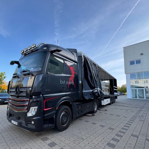 LIEFERUNG Event Equipment